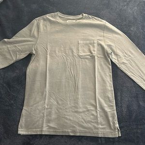 Never used grey goodfellow & co shirt